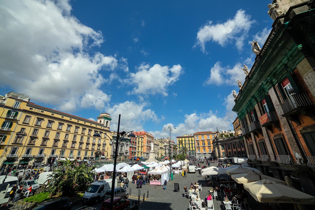 Le 4 Stagioni Dante'S Suites H Napoli Centro, By Clapa Group エクステリア 写真